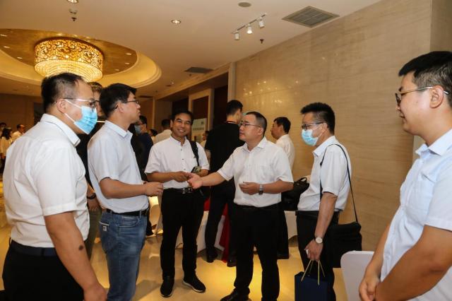 静海区投资环境推介暨承接非首都核心功能招商会在北京举行