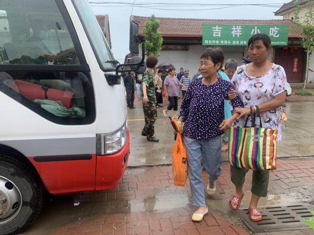 立足防大汛抢大险救大灾 全面提升应急处置能力 静海区组织开展军地联合防汛演练