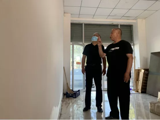 我为群众办实事丨心里的“疙瘩”解开了！69岁的社区大爷为何送来了锦旗？