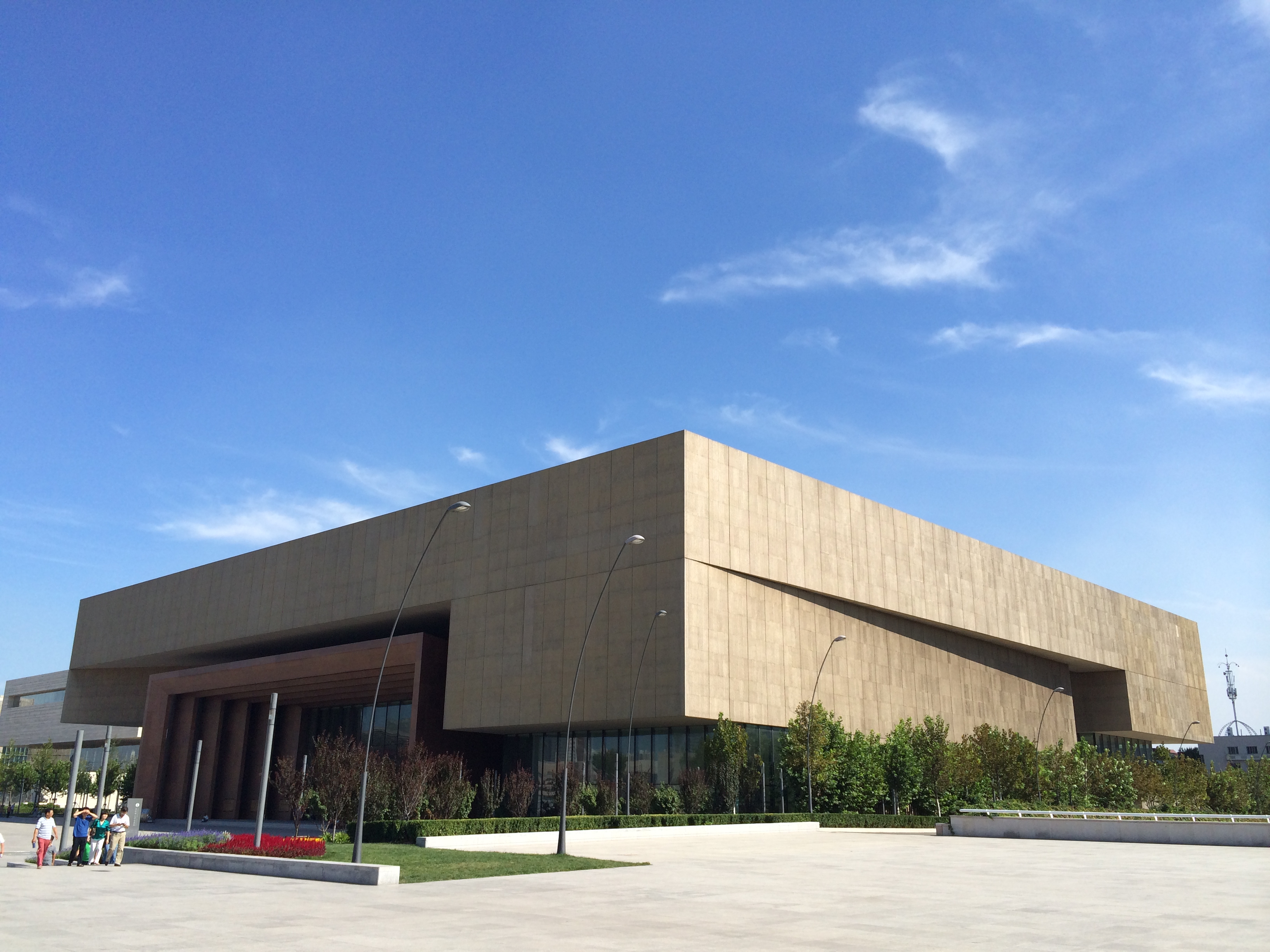 又有新的展览啦!咱们家门口的天津博物馆那么推荐你去.