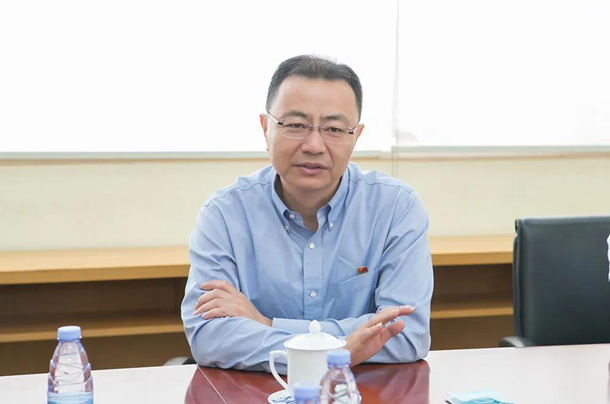 天津市教委张健青处长一行到我院交流工作